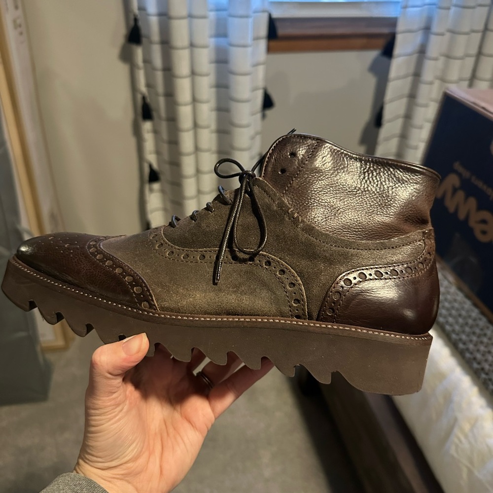 NWT Donald J Pliner boots with box STU-77